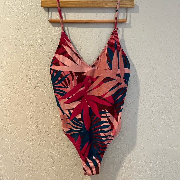 RIO DE SOL High Leg Cheeky One Piece - Picture 3 of 5